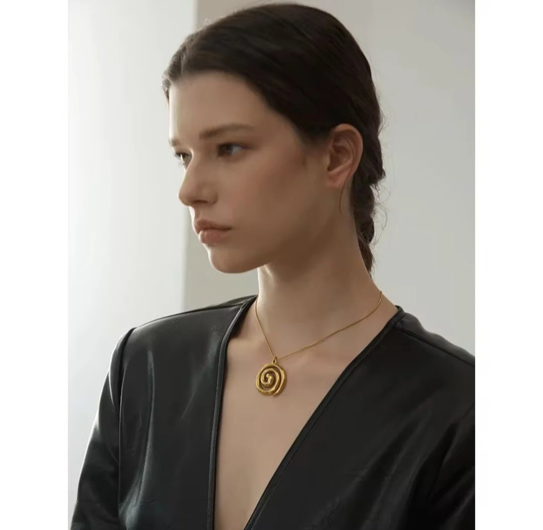 Collar Laberinto