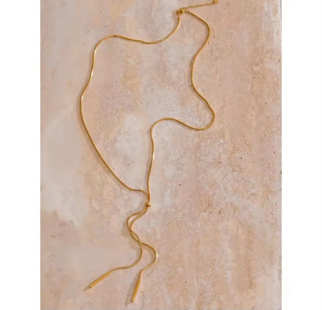 Collar Moscú - Dorado