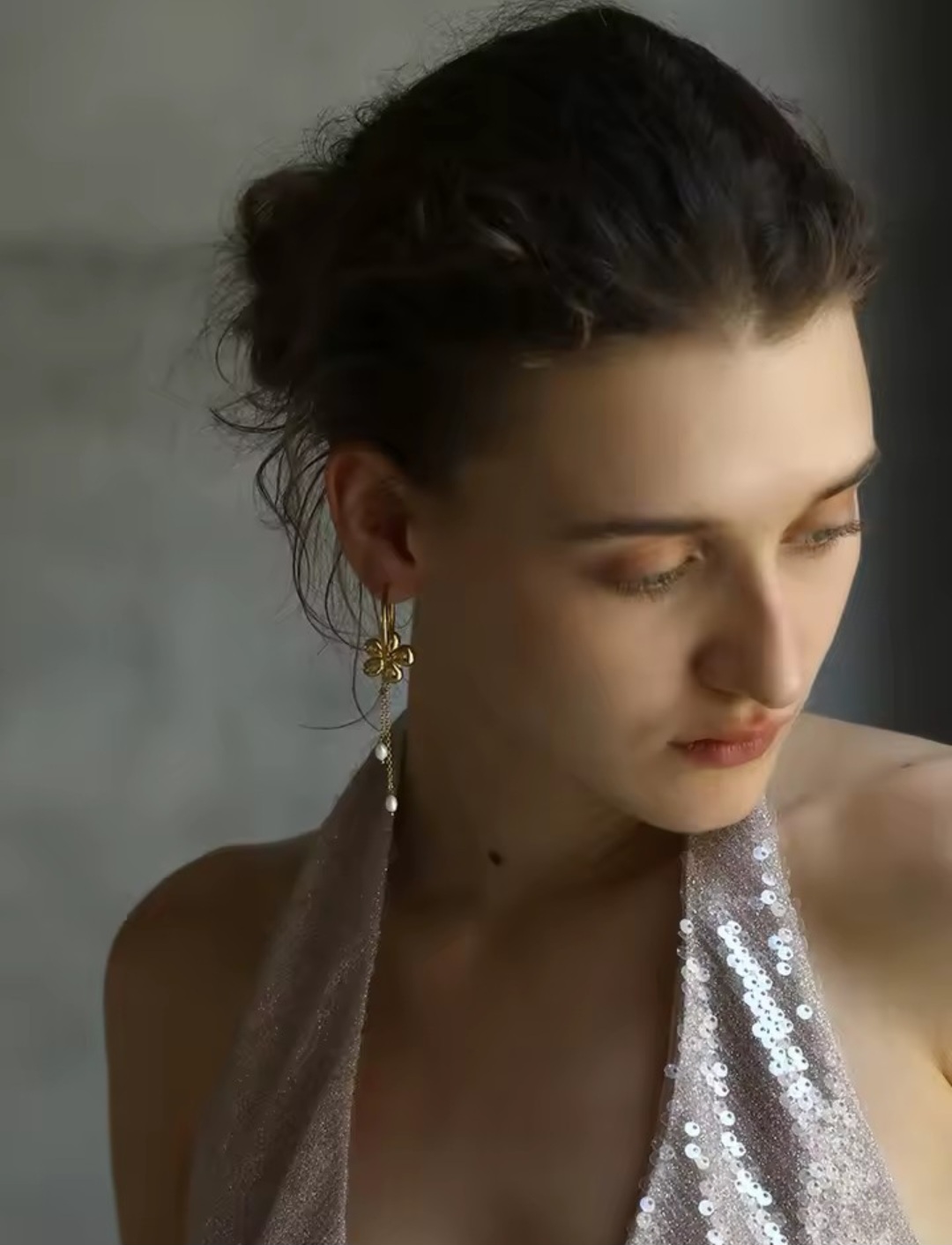 Aros Amely