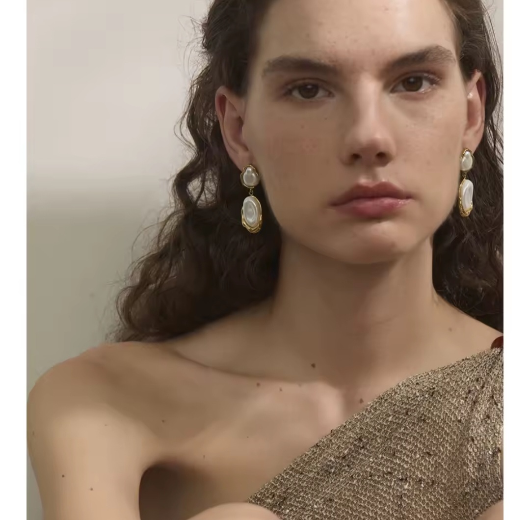 Pendientes Lombarda