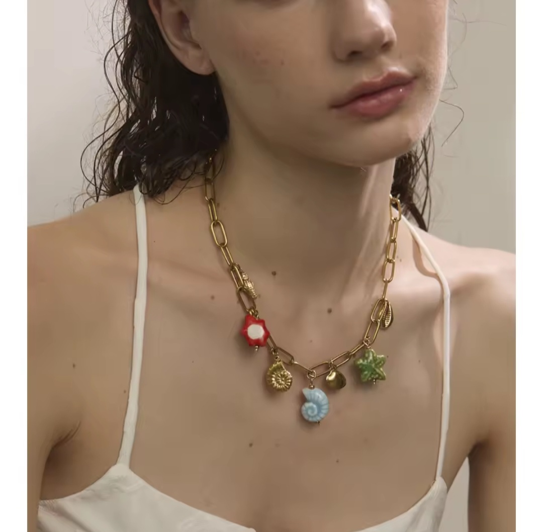 Collar Cornisa