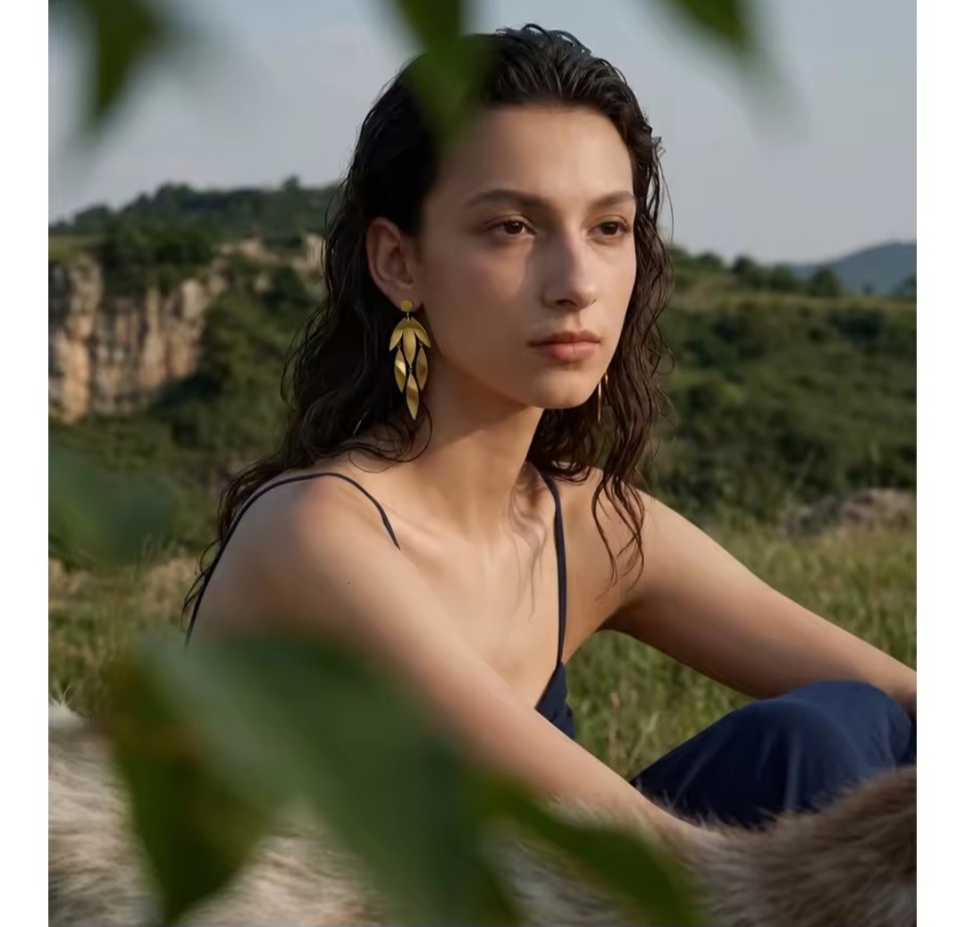 Pendientes Clotilde - Dorados